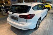 Ford Focus Base