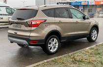 Ford Kuga Lux