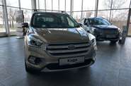 Ford Kuga Lux