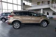 Ford Kuga Lux