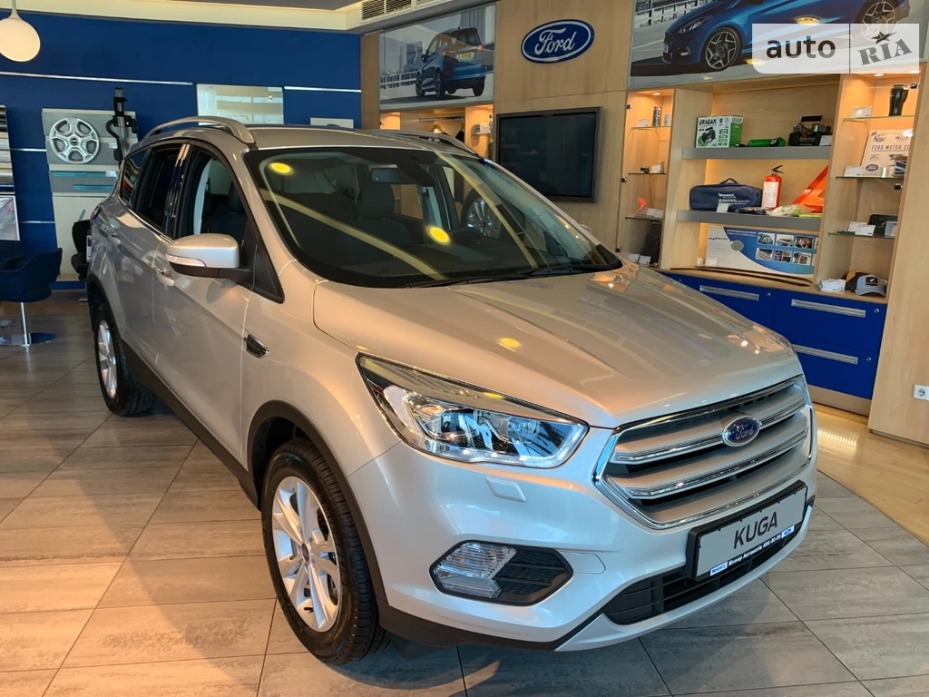 Ford Kuga Lux