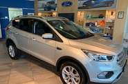 Ford Kuga Lux