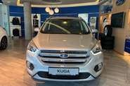 Ford Kuga Lux