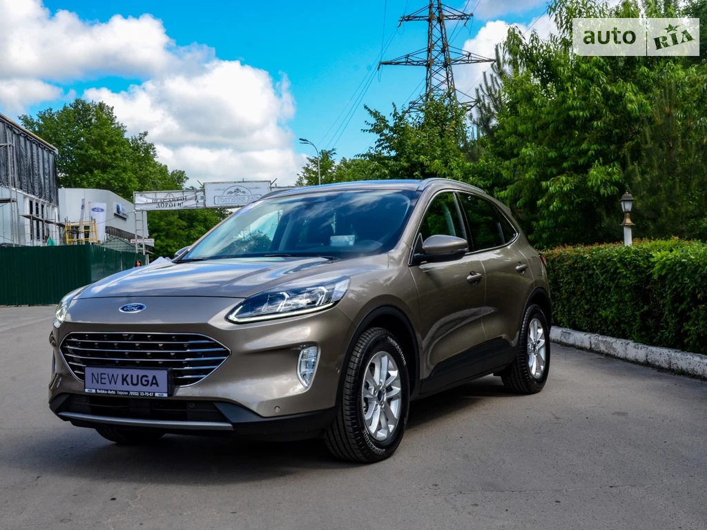 Ford Kuga Lux