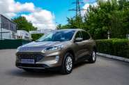 Ford Kuga Lux