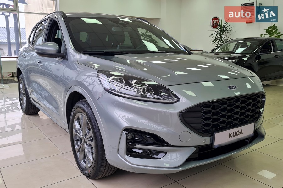 Ford Kuga - фото 1