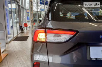 Ford Kuga 2023 Titanium