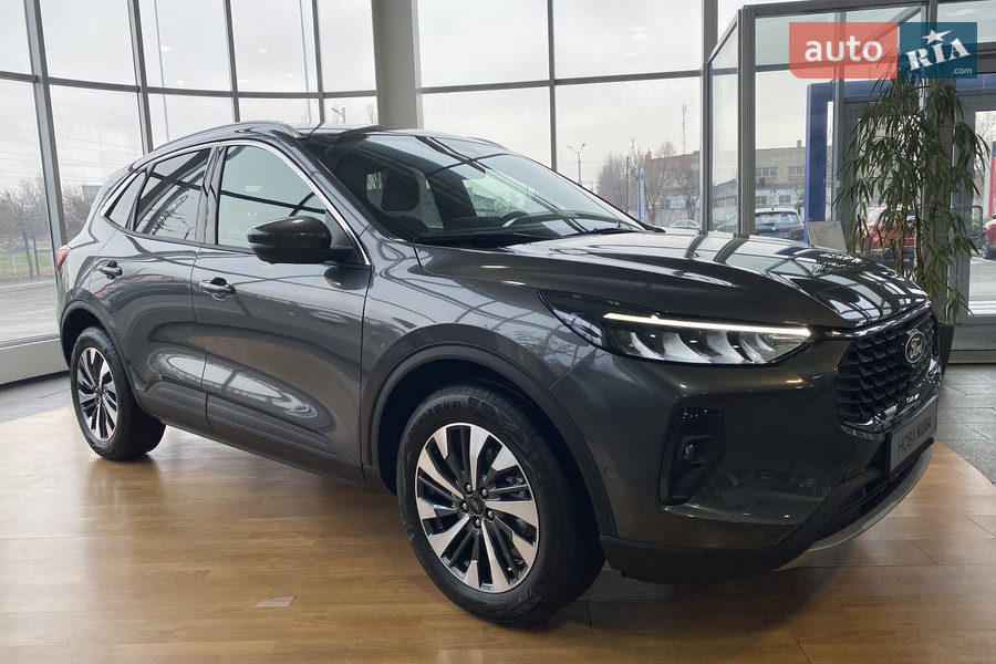 Ford Kuga - фото 3