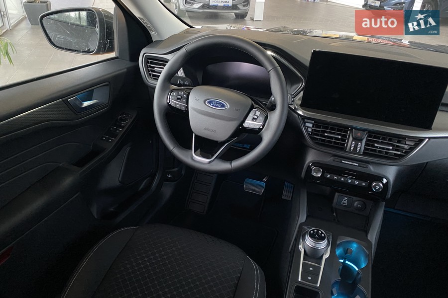 Ford Kuga - фото 20