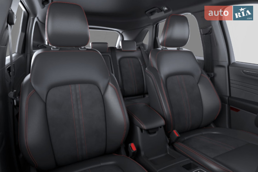 Ford Kuga - фото 8