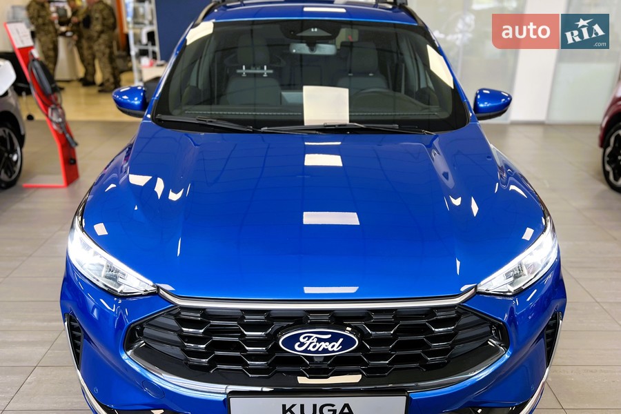 Ford Kuga - фото 2