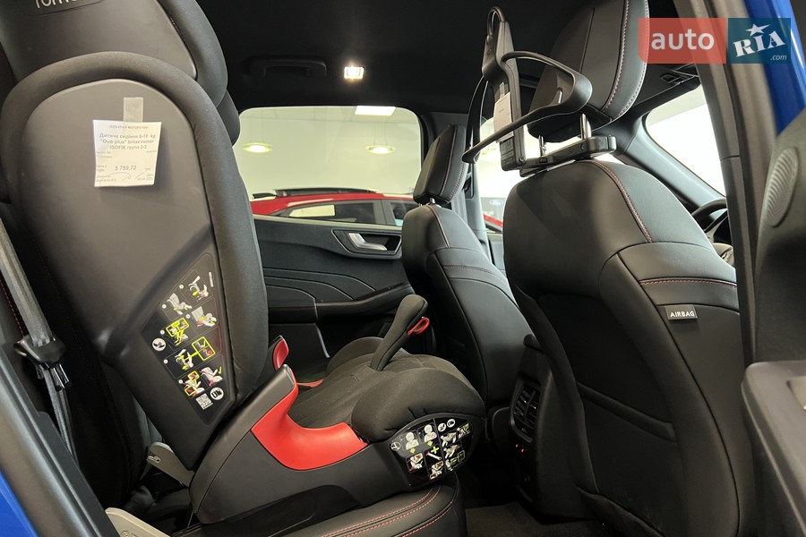 Ford Kuga - фото 21