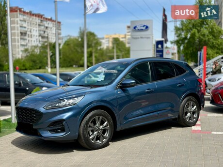 Ford Kuga 2023
