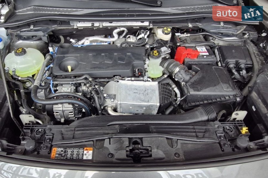 Ford Kuga - фото 35