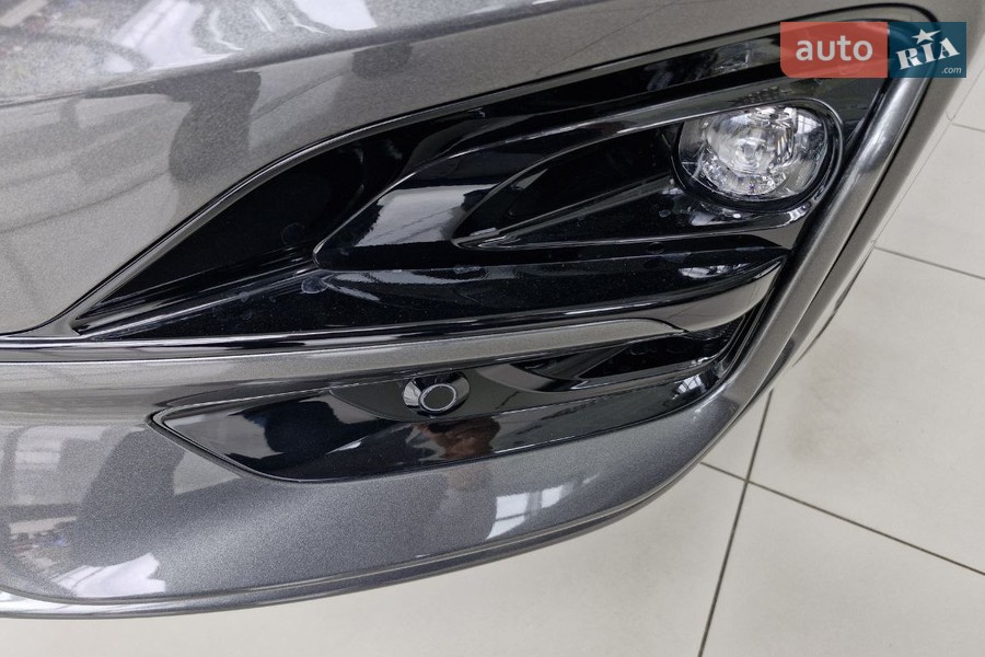 Ford Kuga - фото 10