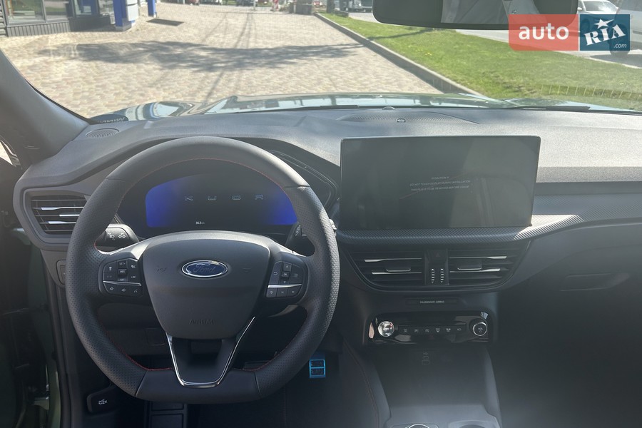Ford Kuga - фото 16