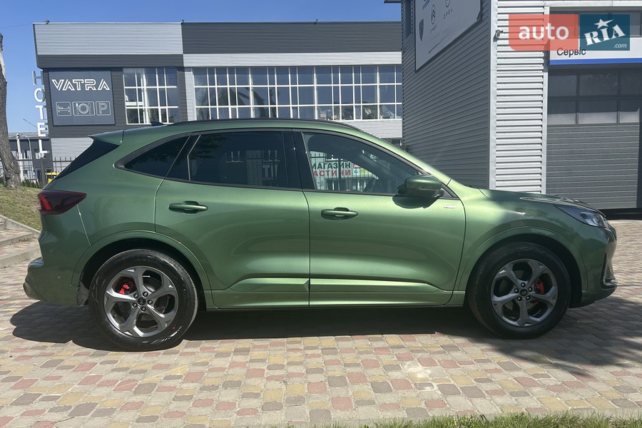 Ford Kuga - фото 7
