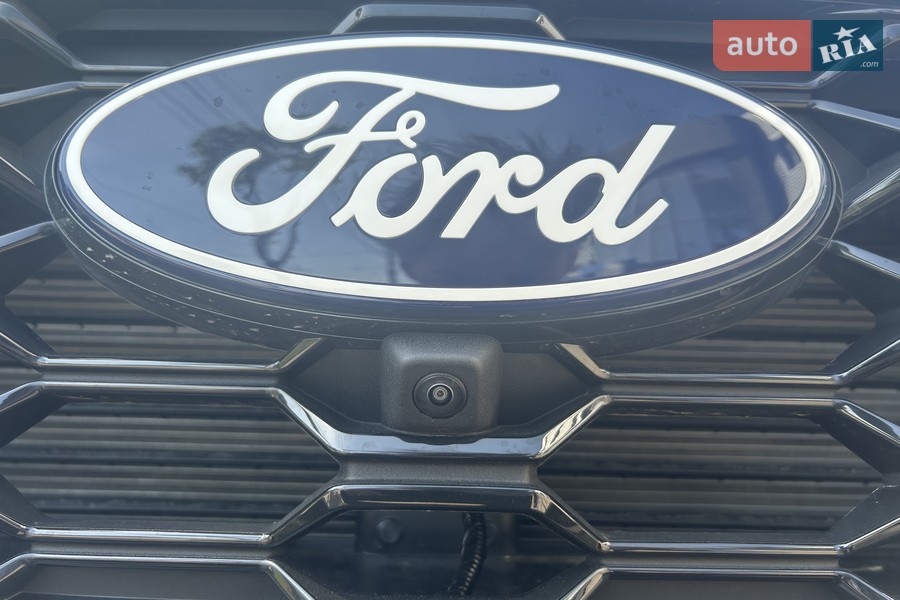 Ford Kuga - фото 28