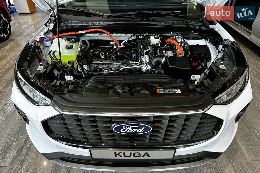 Ford Kuga - фото 18