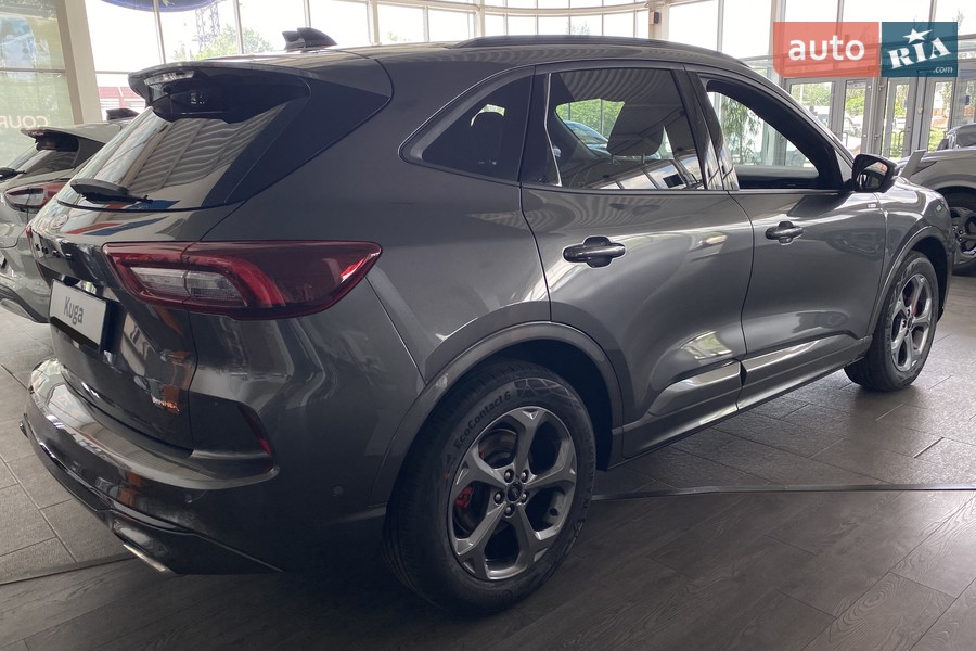 Ford Kuga - фото 5