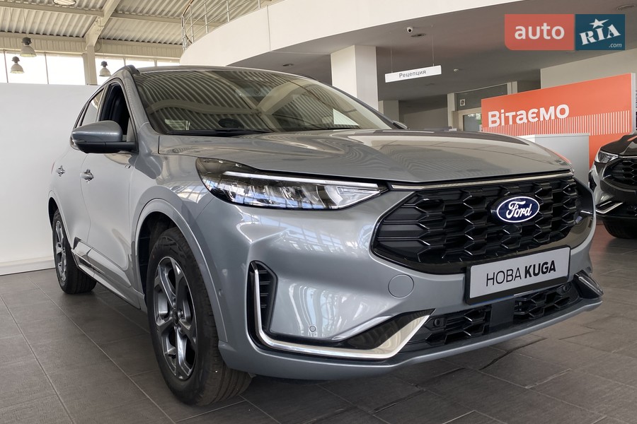 Ford Kuga - фото 1