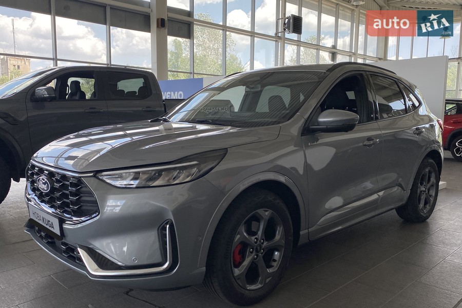 Ford Kuga - фото 3