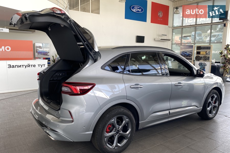 Ford Kuga - фото 4