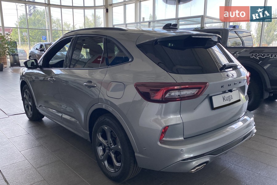 Ford Kuga - фото 6