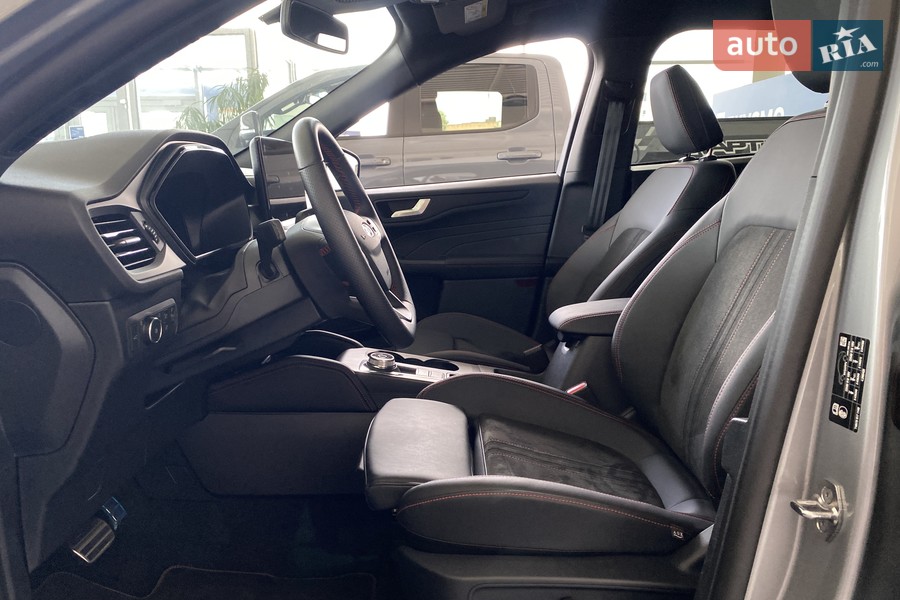 Ford Kuga - фото 19