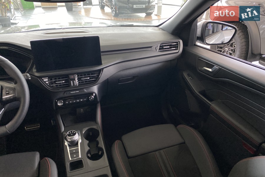 Ford Kuga - фото 20