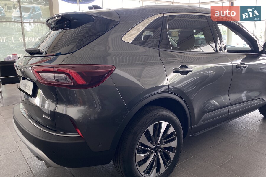 Ford Kuga - фото 10