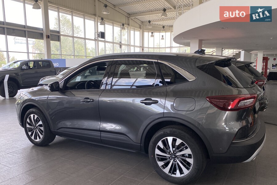 Ford Kuga - фото 8