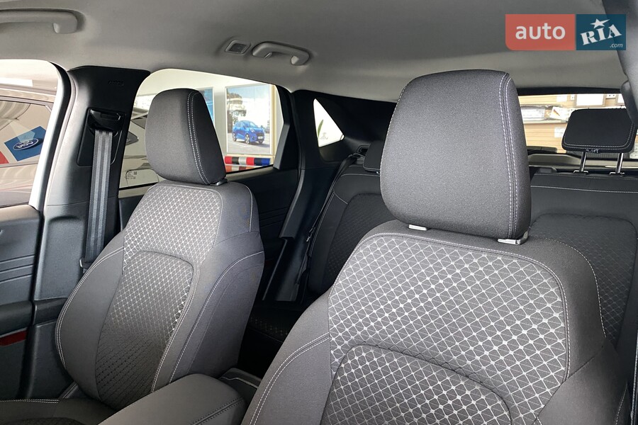 Ford Kuga - фото 23