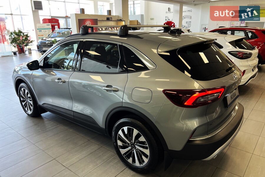 Ford Kuga - фото 6