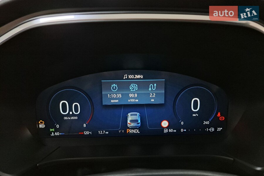 Ford Kuga - фото 13