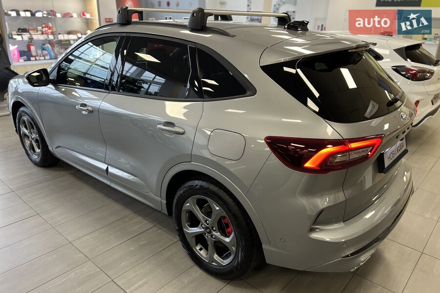 Ford Kuga - фото 13
