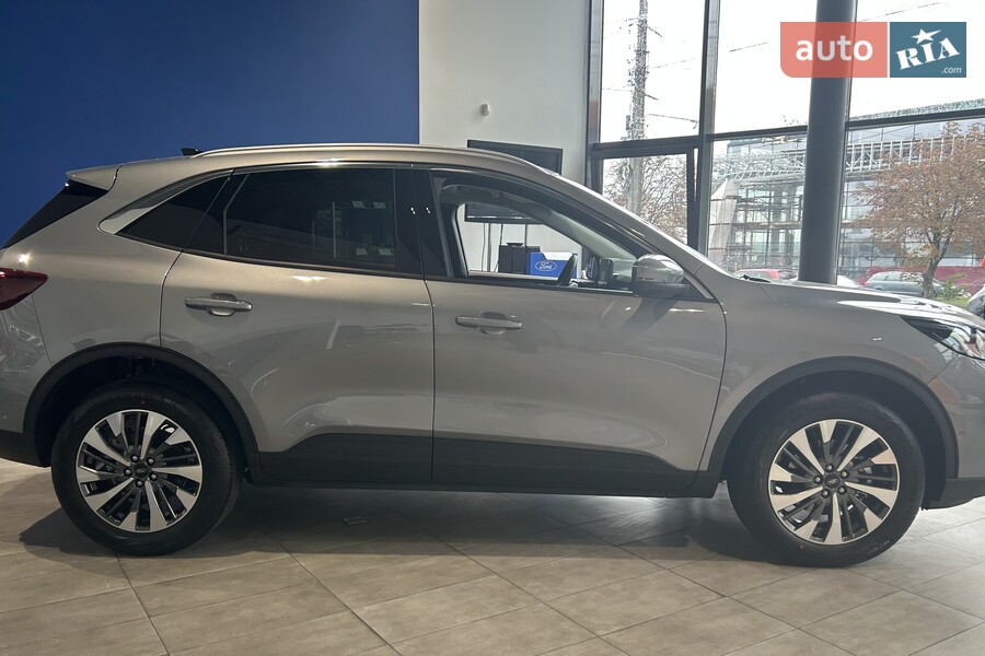 Ford Kuga - фото 4