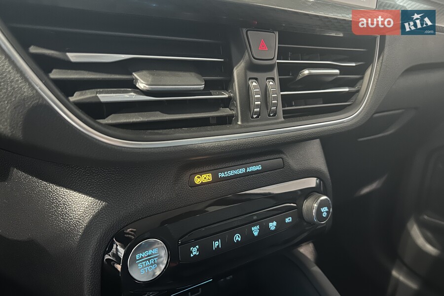 Ford Kuga - фото 20