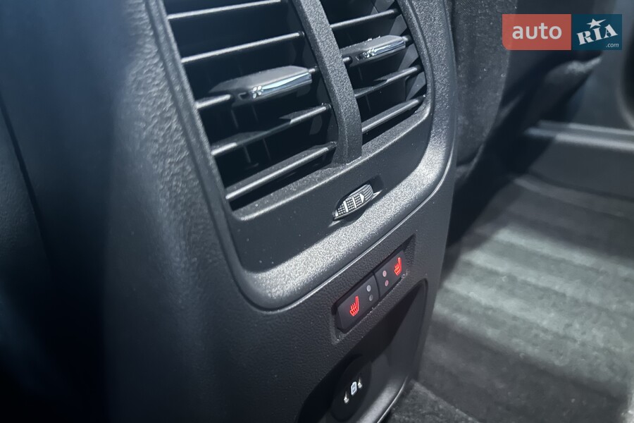 Ford Kuga - фото 29