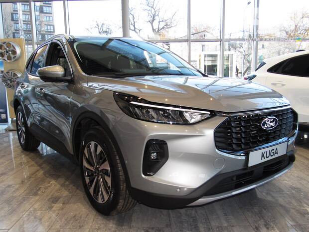 Ford Kuga 2025