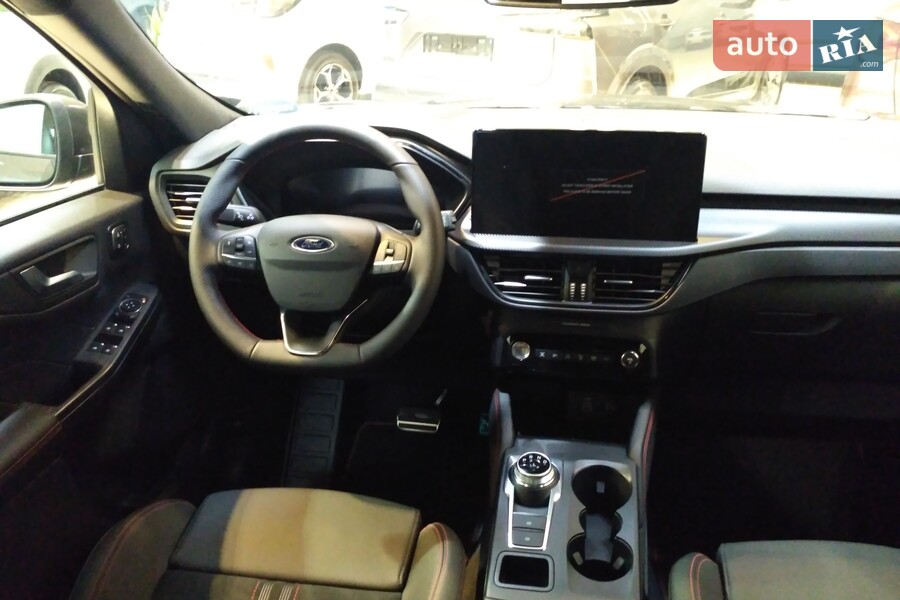 Ford Kuga - фото 11