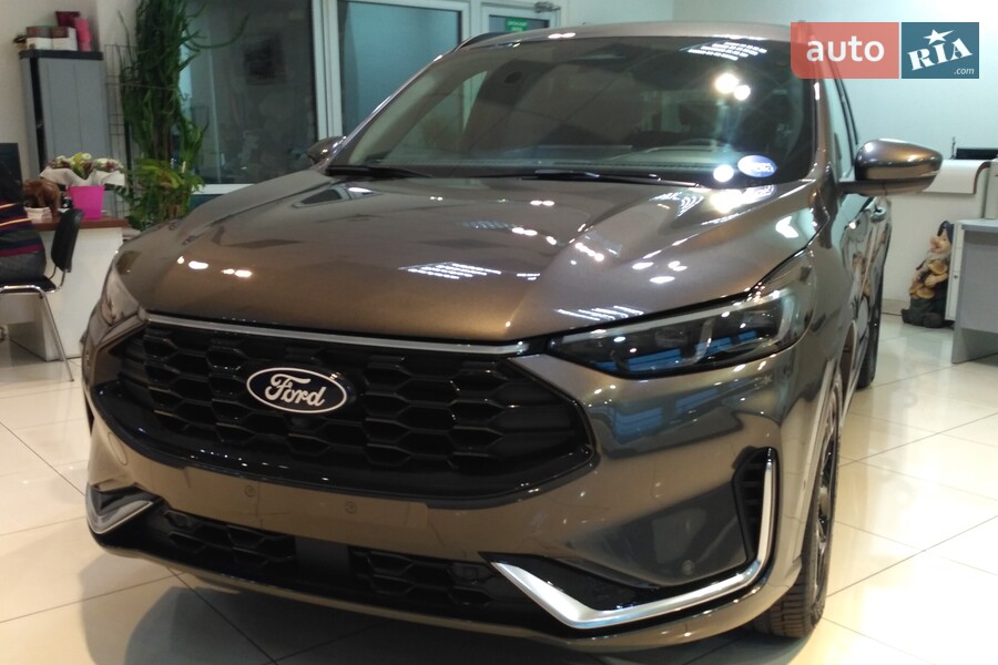 Ford Kuga - фото 2