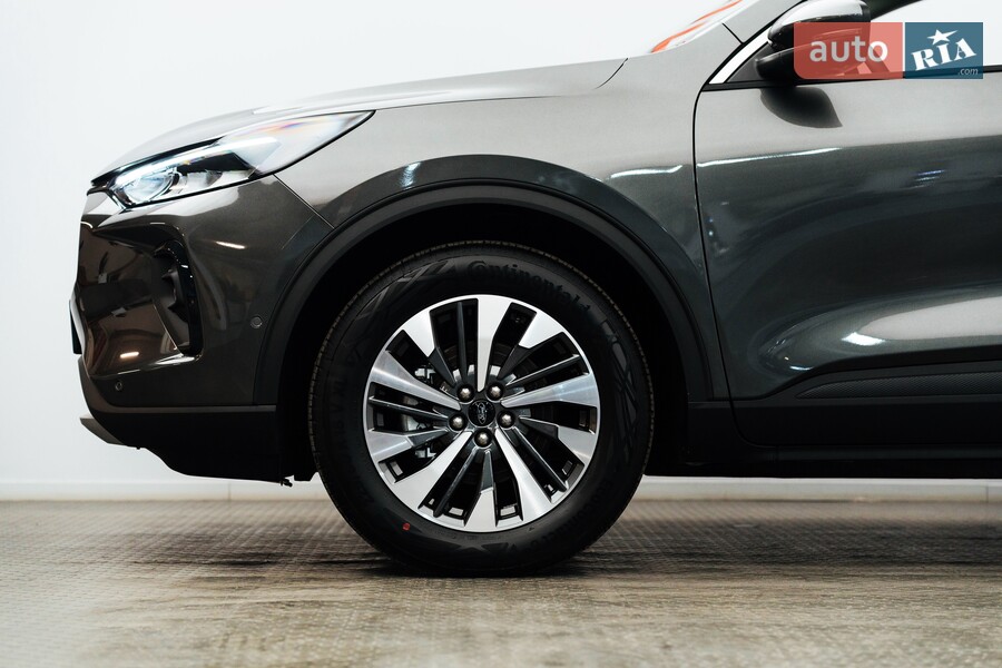 Ford Kuga - фото 4