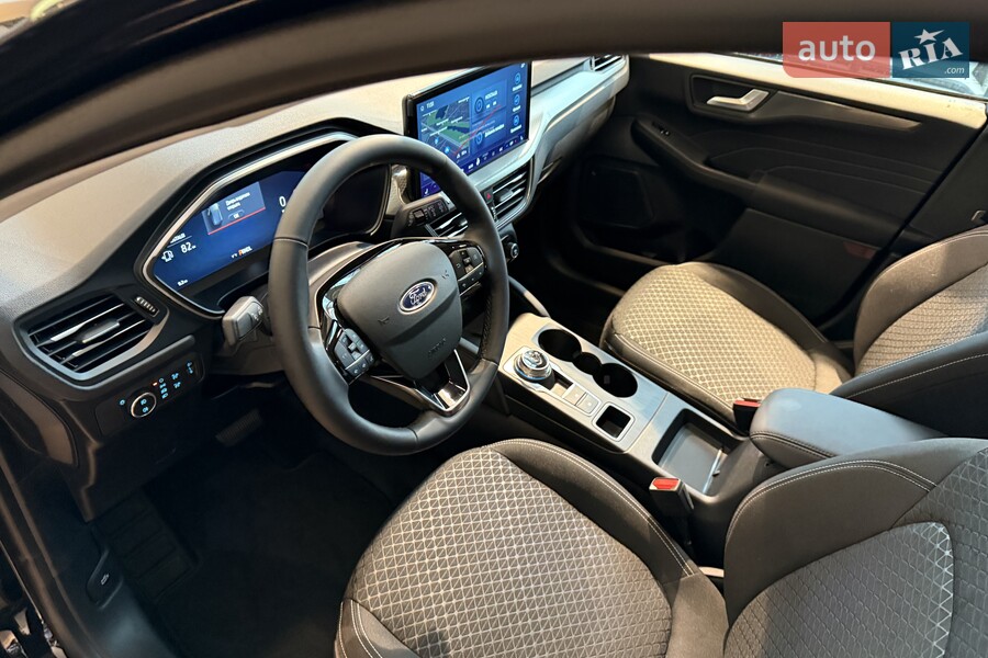 Ford Kuga - фото 19