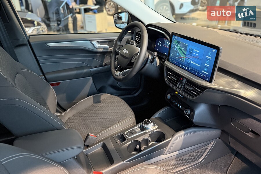 Ford Kuga - фото 20