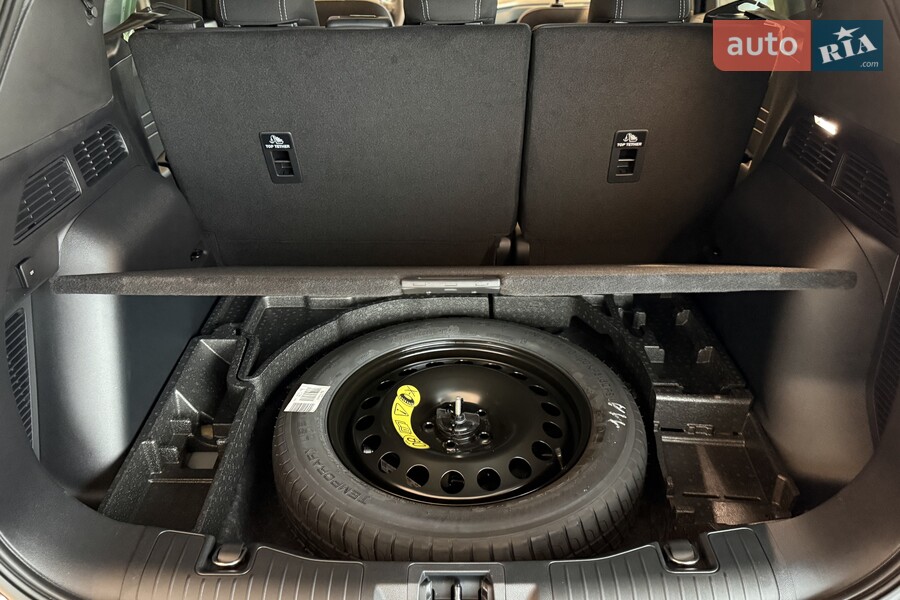 Ford Kuga - фото 23