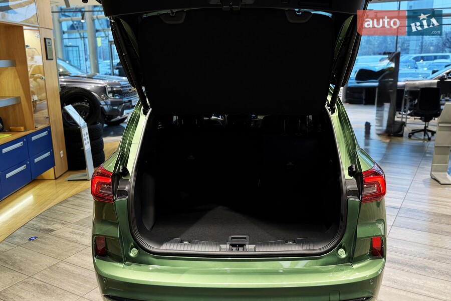 Ford Kuga - фото 10