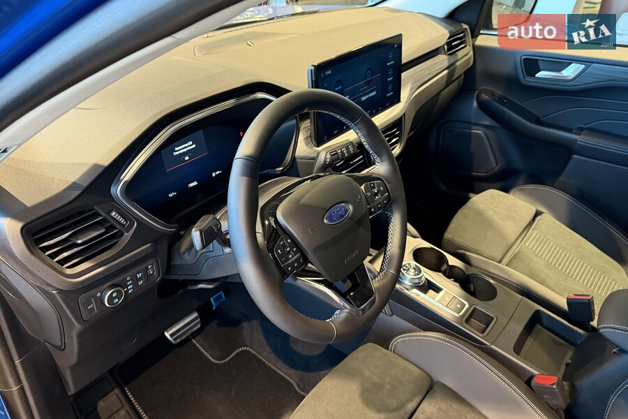 Ford Kuga - фото 13