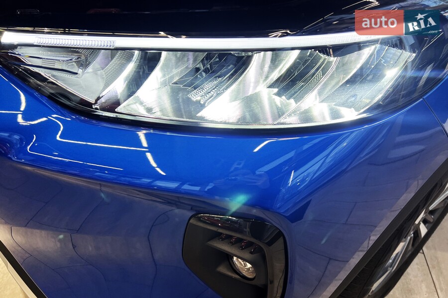 Ford Kuga - фото 11