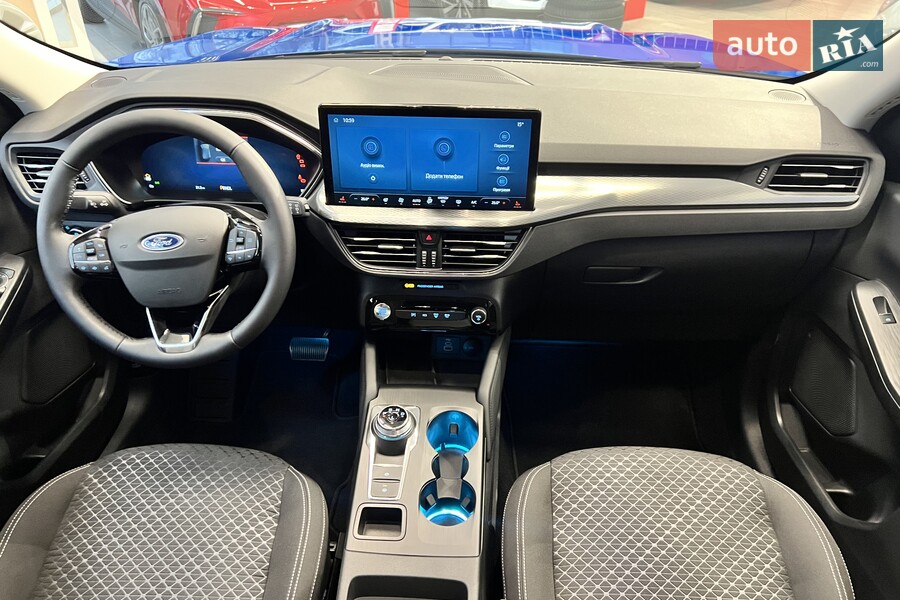 Ford Kuga - фото 27